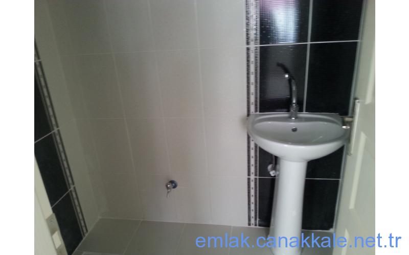 ÇANAKKALE ESENLER,DE SATILIK SIFIR 3+1 SIFIR DAİRE ARA KAT BU FİYATA YOOK KAÇIRMAYIN